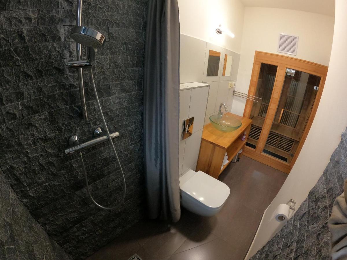 Gusto Hotel Krnov Bagian luar foto